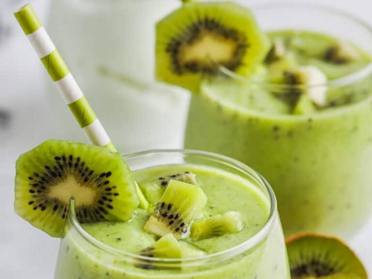 Eat Your Way To Longer Thicker Hair – Pineapple Kiwi Mango Smoothie